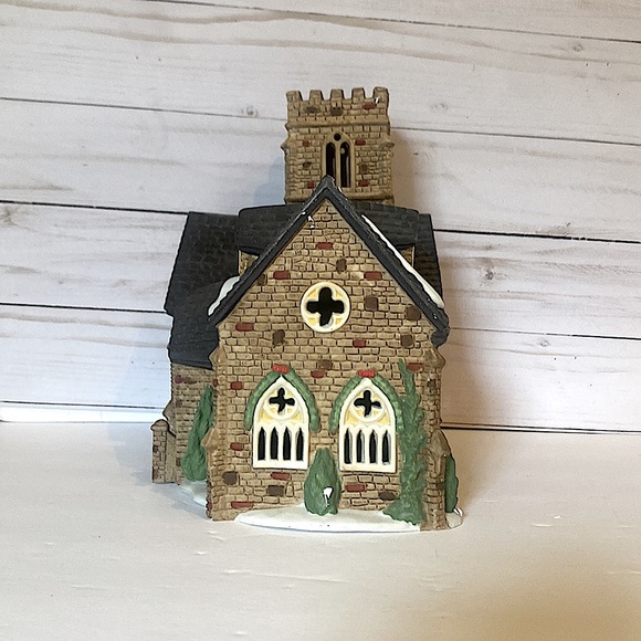 DEPARTMENT 56 - Knottinghill Church – Heritage Village - Dickens Village - Picture 3 of 9